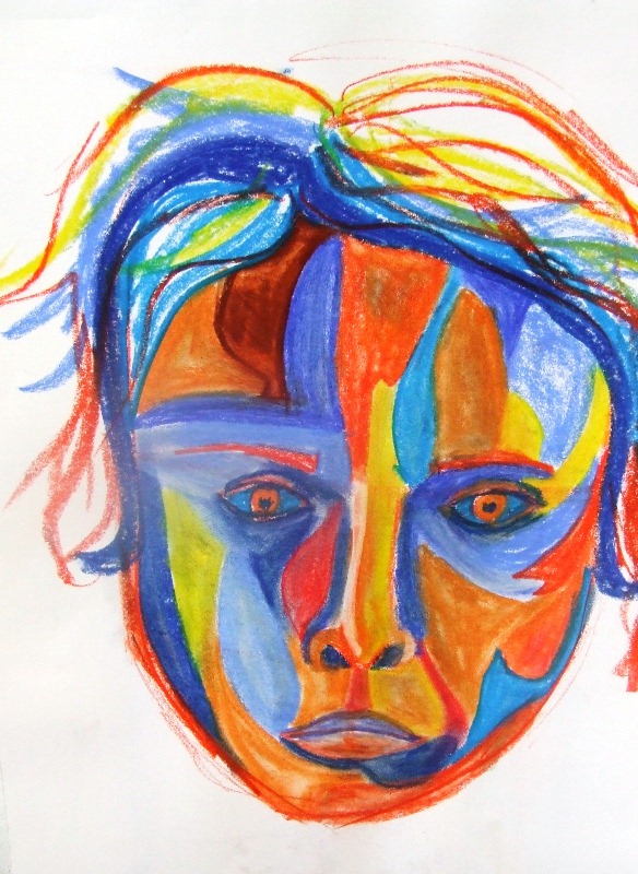 גם הילדה הצבעונית הזאת מביעה אימה