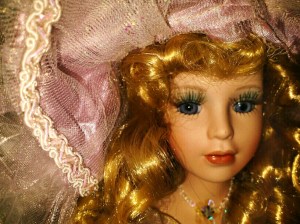 אמיר לבון - חפץ אובייקט קרבה  (1)