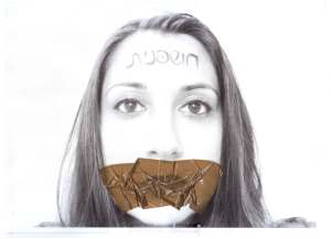 אירינה חלפין - חושפנית